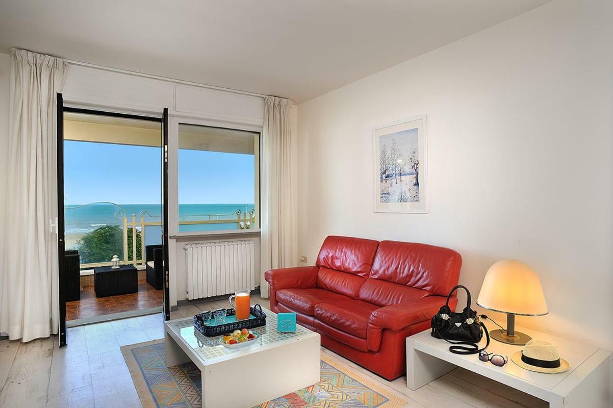 Residence Riccione Beach Apartments Exterior photo